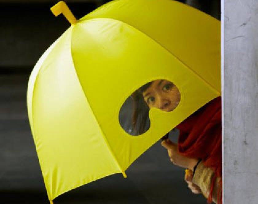 Η ομπρέλα του αστυνόμου Σαΐνη