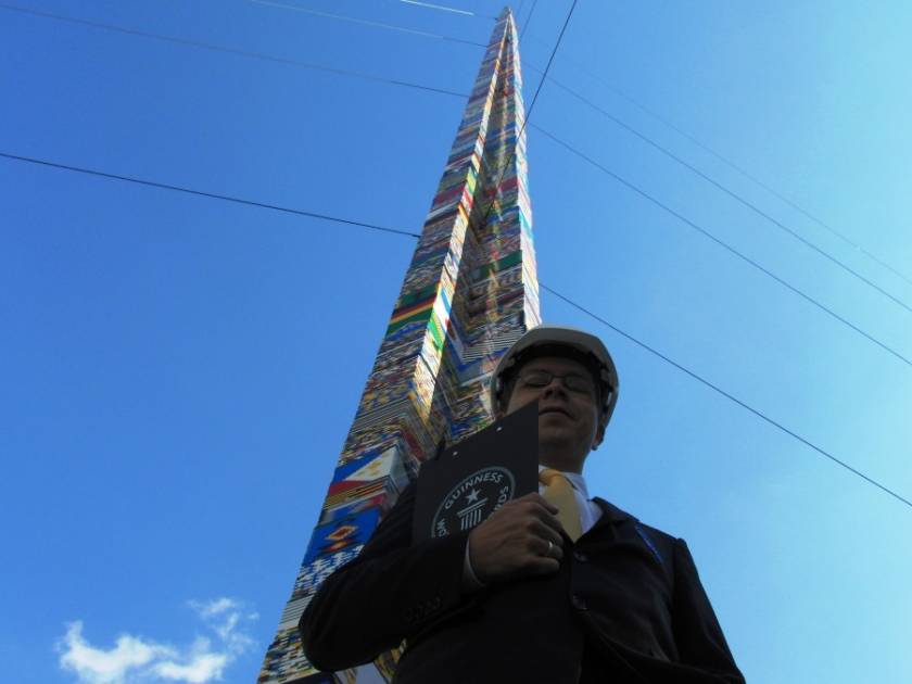 31,168 μέτρα πύργος από… LEGO!