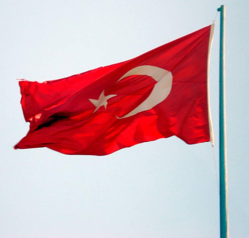 Οργισμένη αντίδραση για την «τουρκική» Σαντορίνη