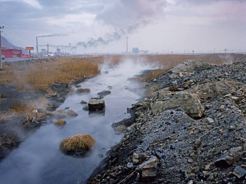 Χωρίς νερό, λόγω τοξικής μόλυνσης,  η ανατολική Κίνα