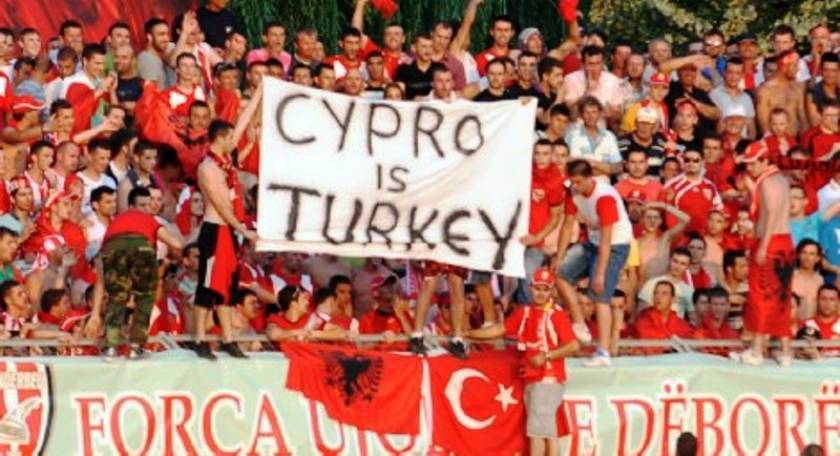 «Τουρκική» Κύπρο βαυκαλίζονται ανεγκέφαλοι Αλβανοί