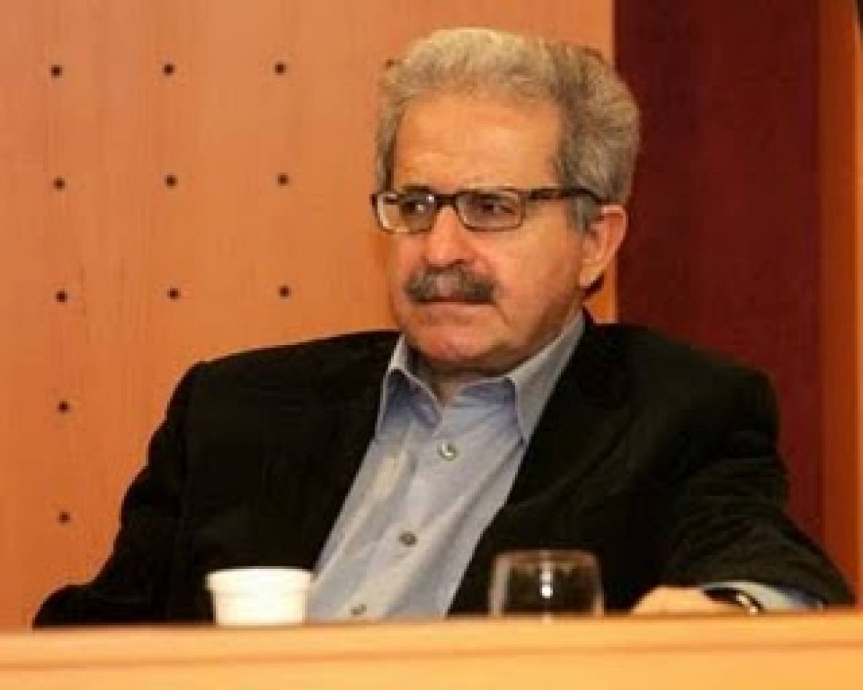 Μ. Ανδρουλάκης: «Οι ψευτομεταρρυθμιστές της κυβέρνησης»