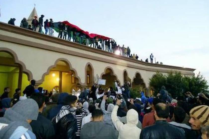 Οι Λίβυοι εξεγερμένοι κατέλαβαν τη Ζαουίγια