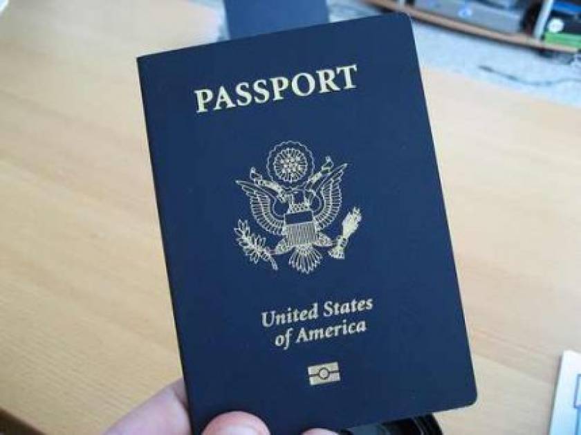 Πλαστά διαβατήρια και ...άλλα, έκανε ένας Μαροκινός