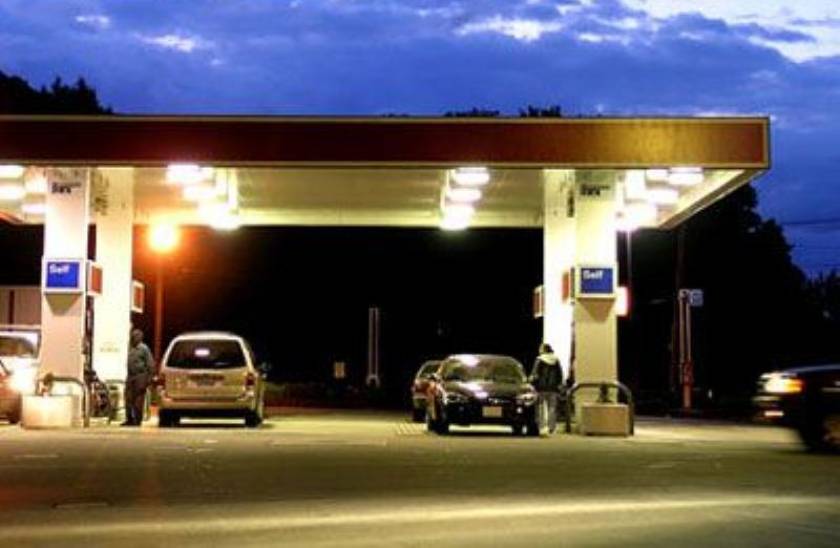 Στόχος ληστών βενζινάδικο στη Ν. Ερυθραία