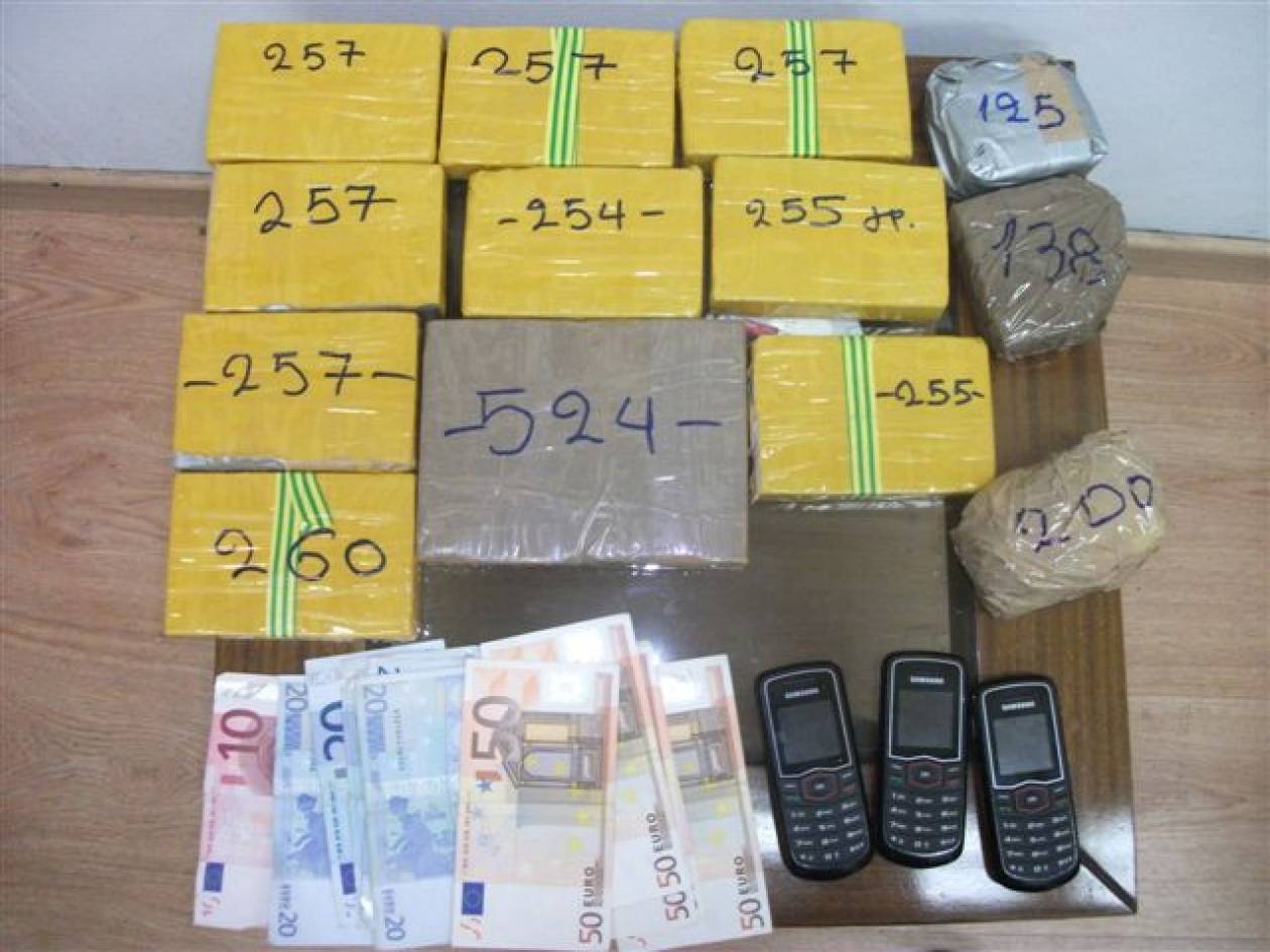 Αλβανός έκρυβε εργαστήρι με ναρκωτικά