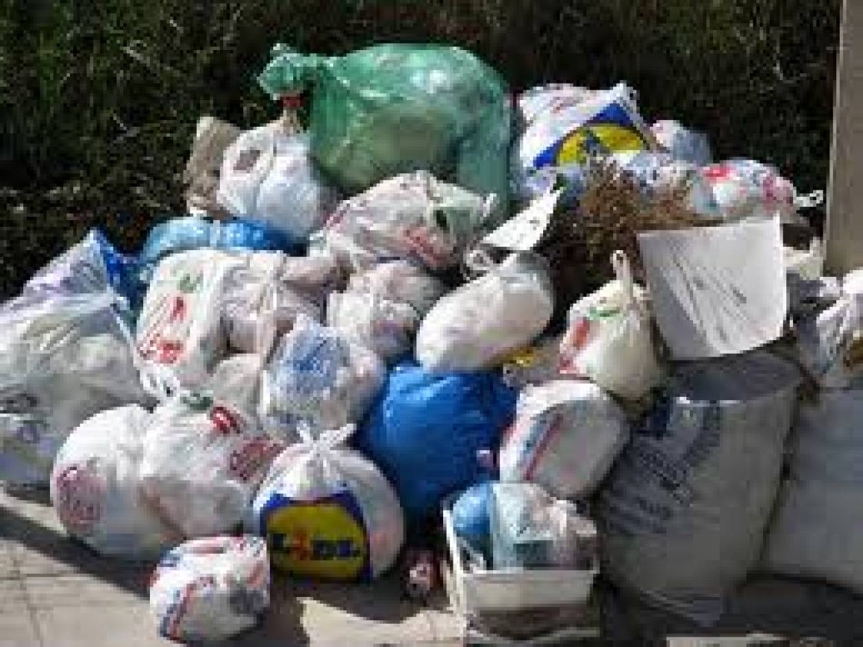 Πρόβλημα με την αποκομιδή των σκουπιδιών της Αθήνας