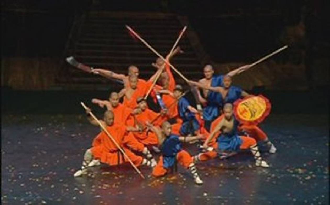 Badminton: Υποδέχεται τους Μοναχούς   Shaolin Kung Fu Masters