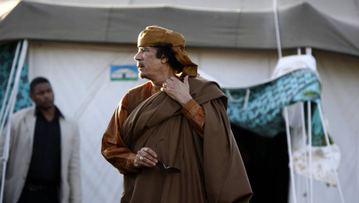 Οπαδοί του Καντάφι κατευθύνονται στο Νίγηρα