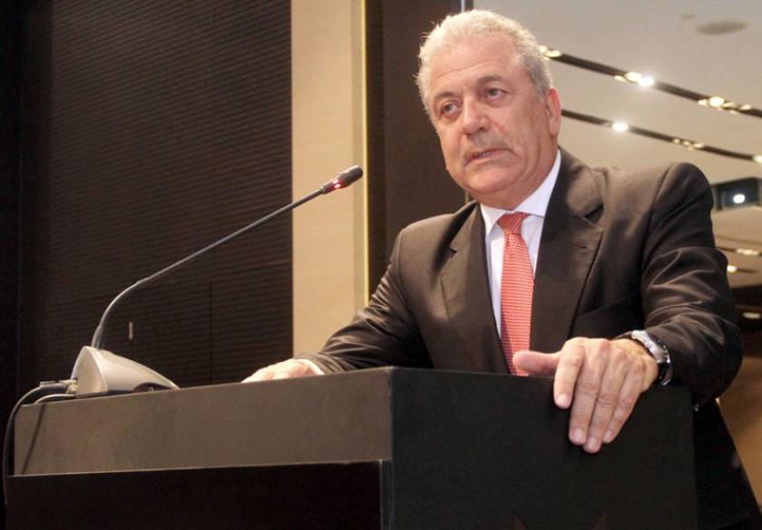Αβραμόπουλος: «Προσβλητική η συμφωνία Τουρκίας-ψευδοκράτους»