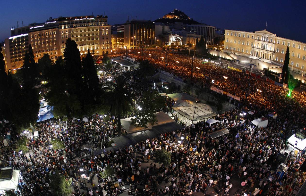 Μισό εκατομμύριο πολίτες στο πλευρό της Ελλάδας