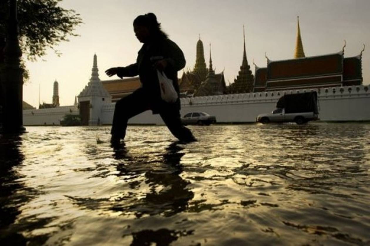 Νέες πλημμύρες απειλούν την Μπανγκόκ