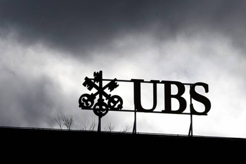 Κατάληψη στα γραφεία της UBS στο Λονδίνο