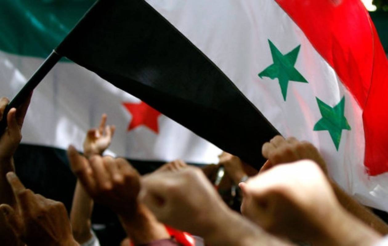 Οι διαδηλωτές επιμένουν στη Συρία