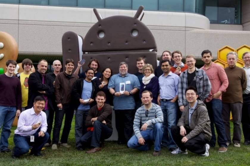 Ο Steve Wozniak πήρε το Galaxy Nexus!