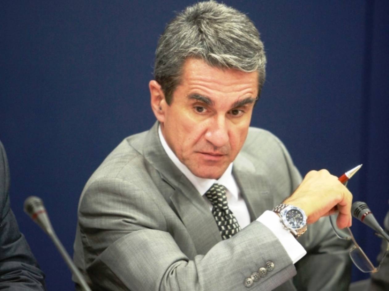 Εκλογές με κάλπες για πρόεδρο του ΠΑΣΟΚ θέλει ο Λοβέρδος