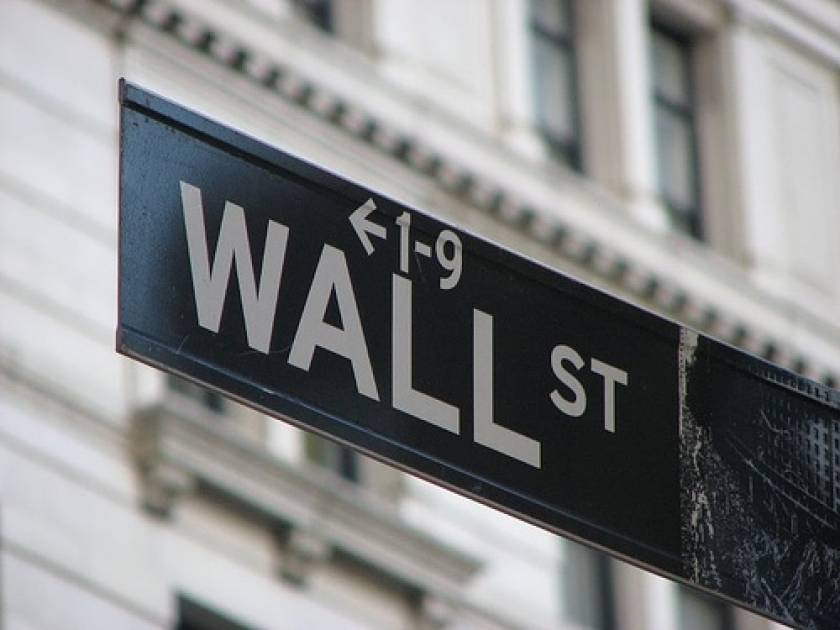 Μικτές τάσεις στην Wall Street