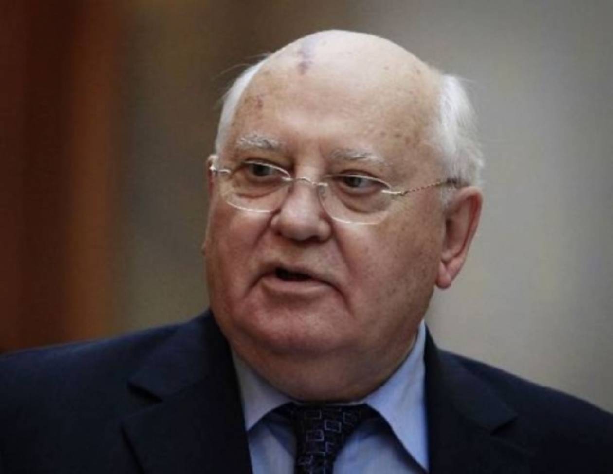 Ρωσία: Ακύρωση των εκλογών ζητά ο Γκορμπατσόφ