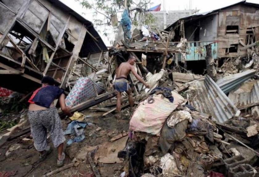 Οι Φιλιππίνες μετρούν 430 νεκρούς
