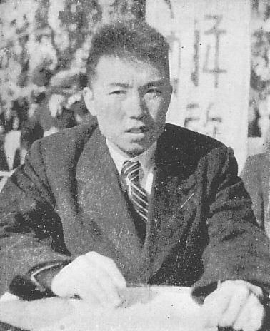 Kim_Il-sung_1946