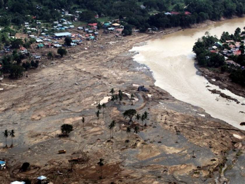Aσθένειες έφεραν  οι πλημμύρες στις Φιλιππίνες