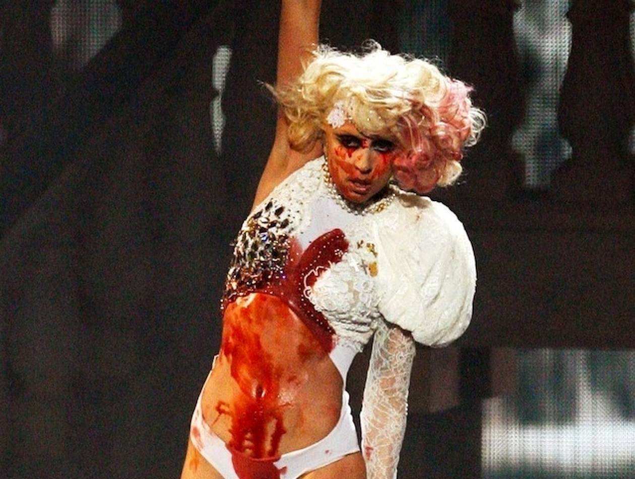 Lady Gaga, η σατανίστρια...