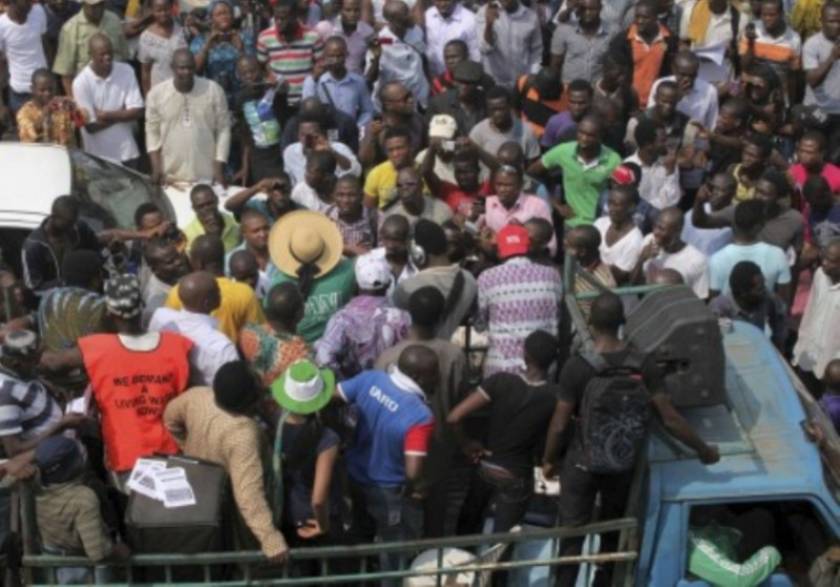 Με νεκρό οι διαδηλώσεις στη Νιγηρία