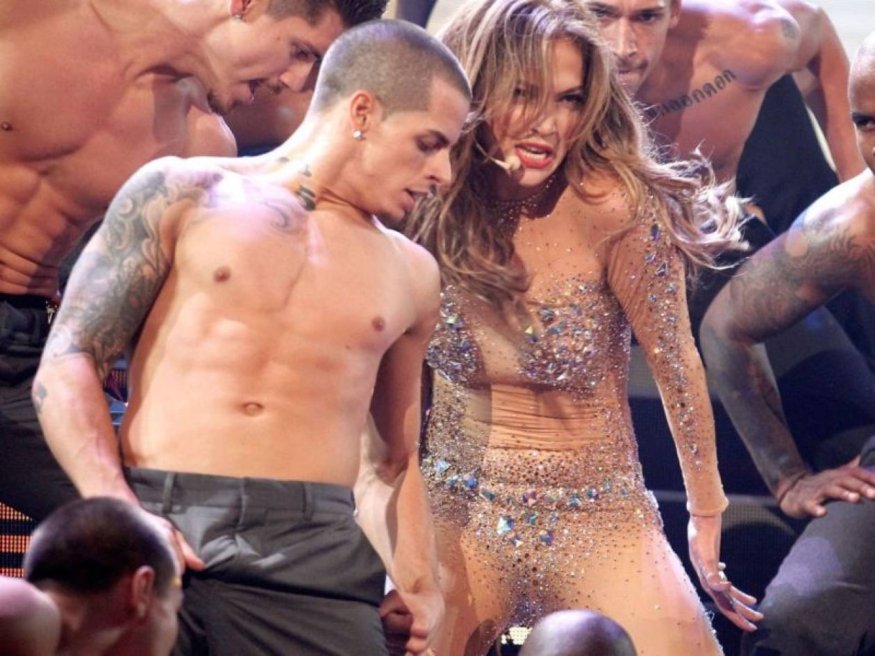 Η Jennifer Lopez χέρι-χέρι με τον νέο της αγαπημένο