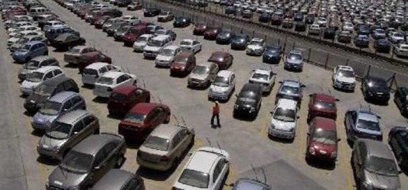 Καταργείται ο φόρος πολυτελείας στα ΙΧ αυτοκίνητα