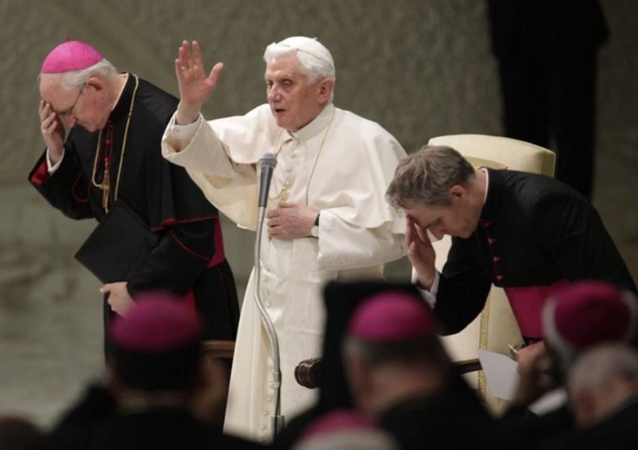 Πάπας Βενέδικτος: «Ο τελευταίος εξορκιστής»