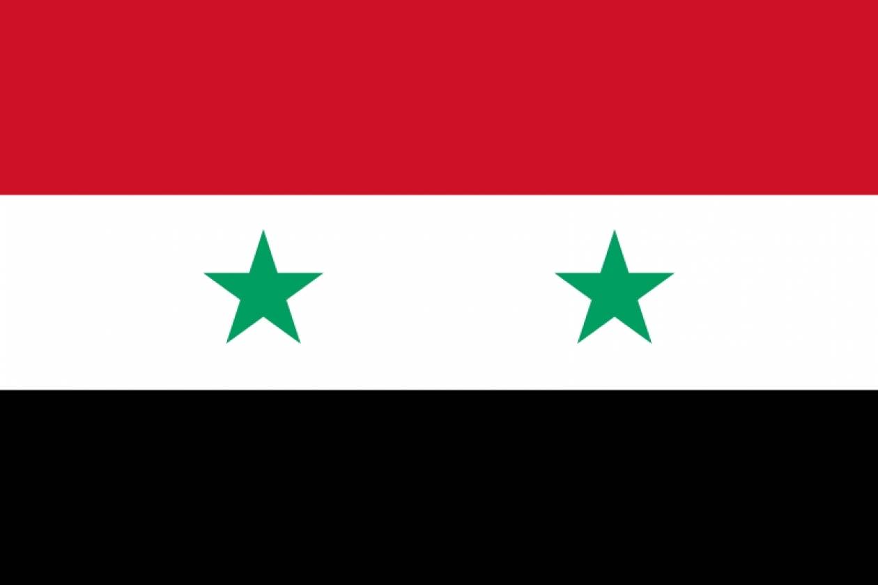 Υποστολή της Συριακής σημαίας στην πρεσβεία της στην Τυνησία