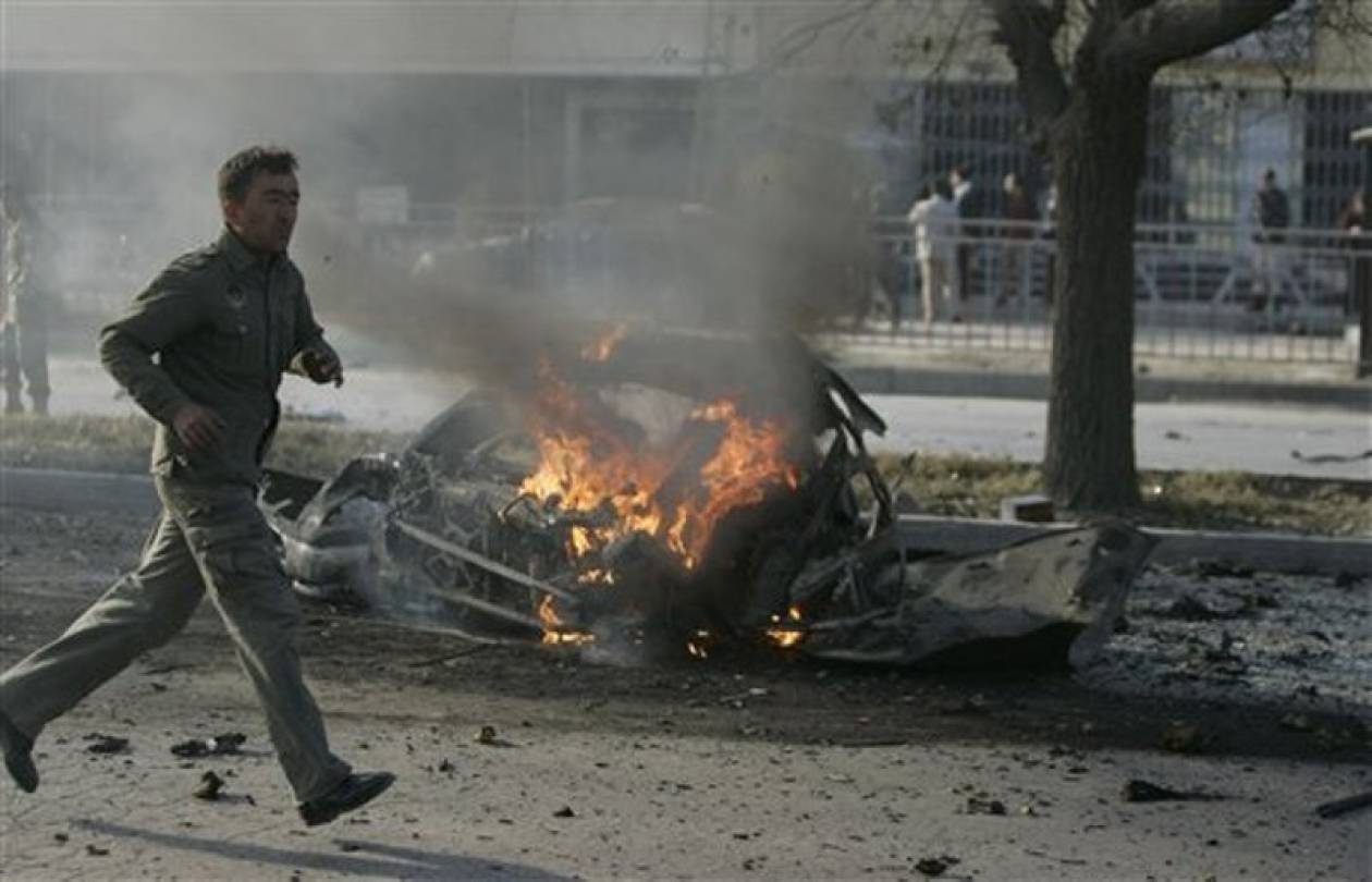 Αφγανιστάν: Έκρηξη παγιδευμένου αυτοκινήτου σκορπά το θάνατο