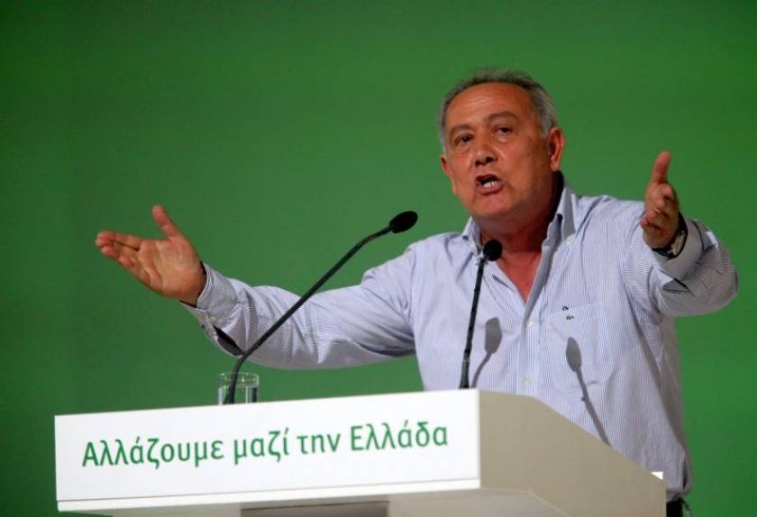 Γ. Παναγιωτακόπουλος: Οι Έλληνες προτιμούν φτώχια και αξιοπρέπεια