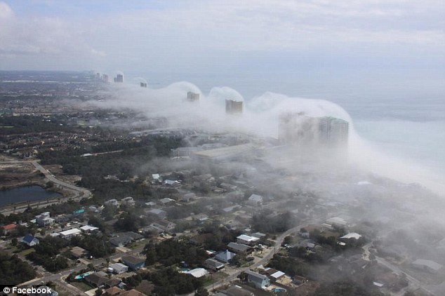 Τσουνάμι «χτύπησε» τη Φλόριντα 