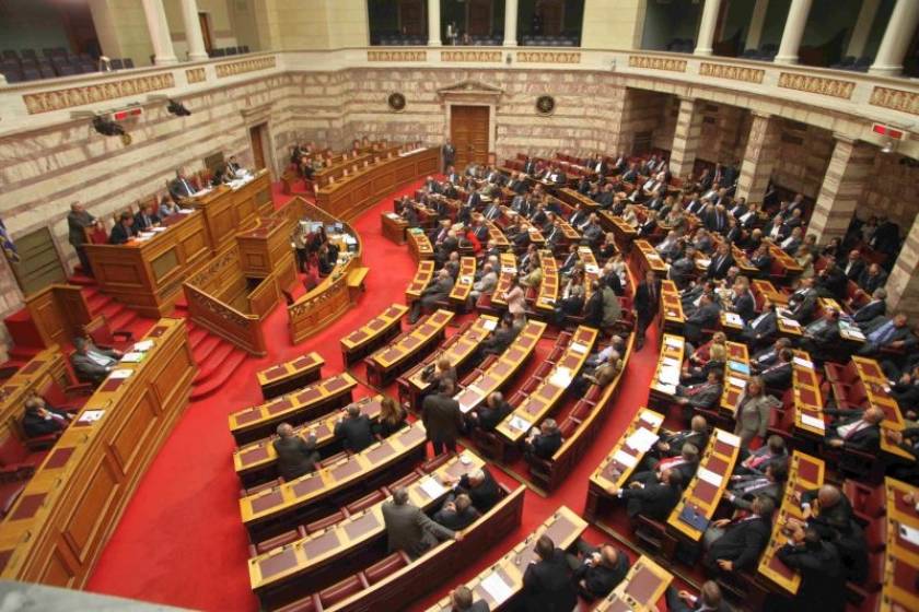 Παράταση κυβέρνησης Παπαδήμου ζητούν βουλευτές του ΠΑΣΟΚ
