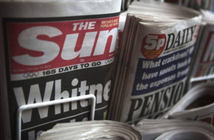 Στη Βρετανία ο Μέρντοκ για το σκάνδαλο της «Sun»