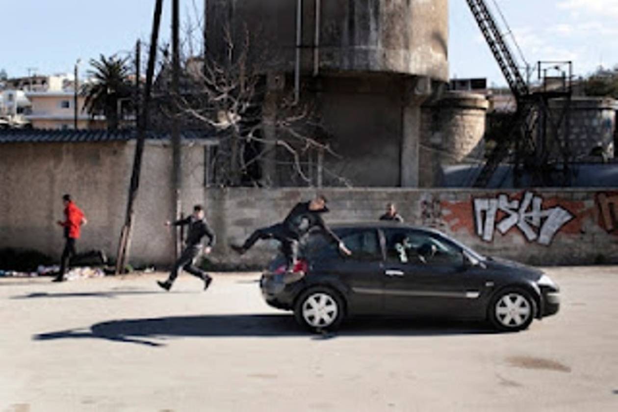 Κόρινθος: Πεδίο μάχης με λαθρομετανάστες ο σταθμός του ΟΣΕ