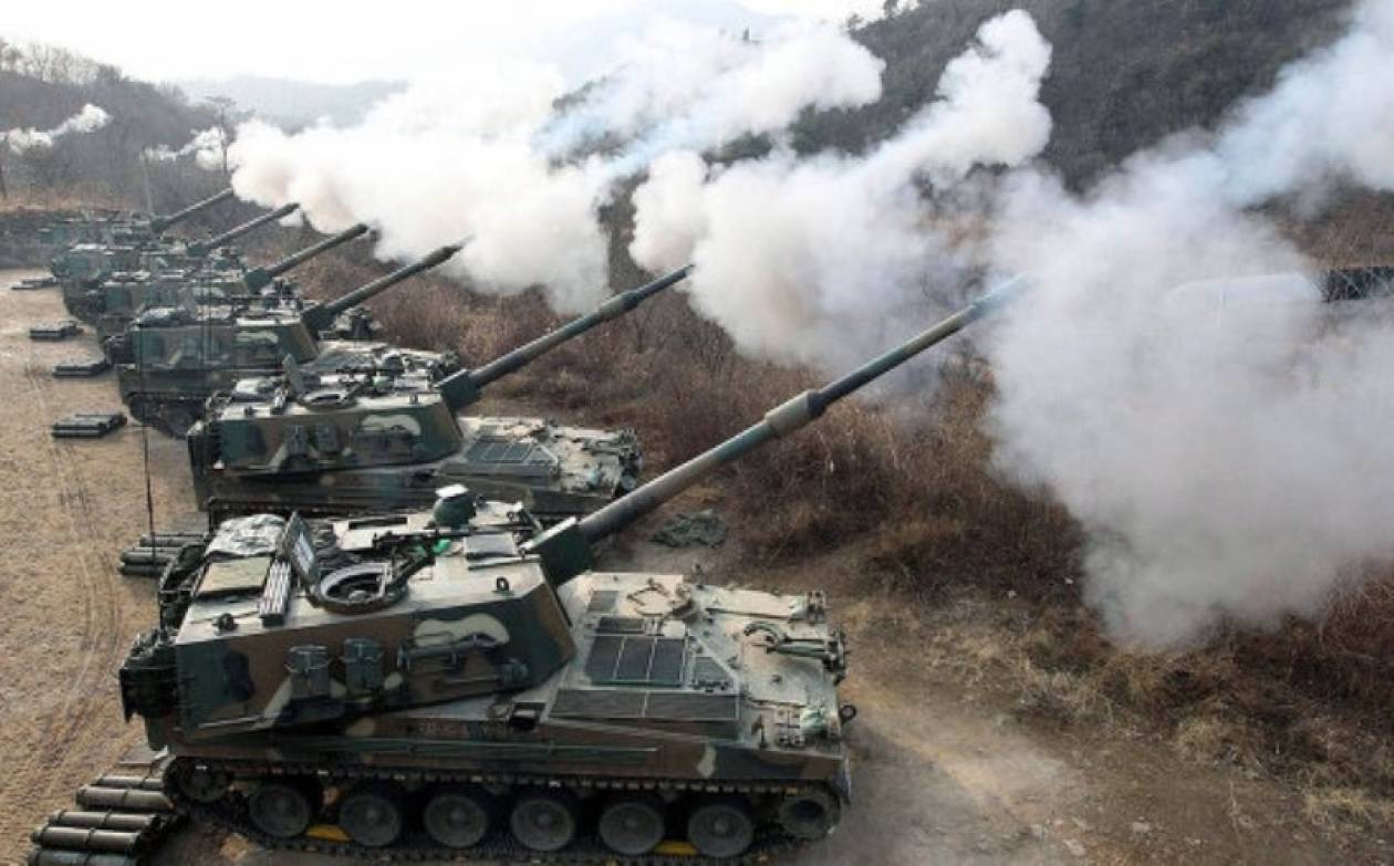 Με «ιερό πόλεμο» απειλεί η Β. Κορέα