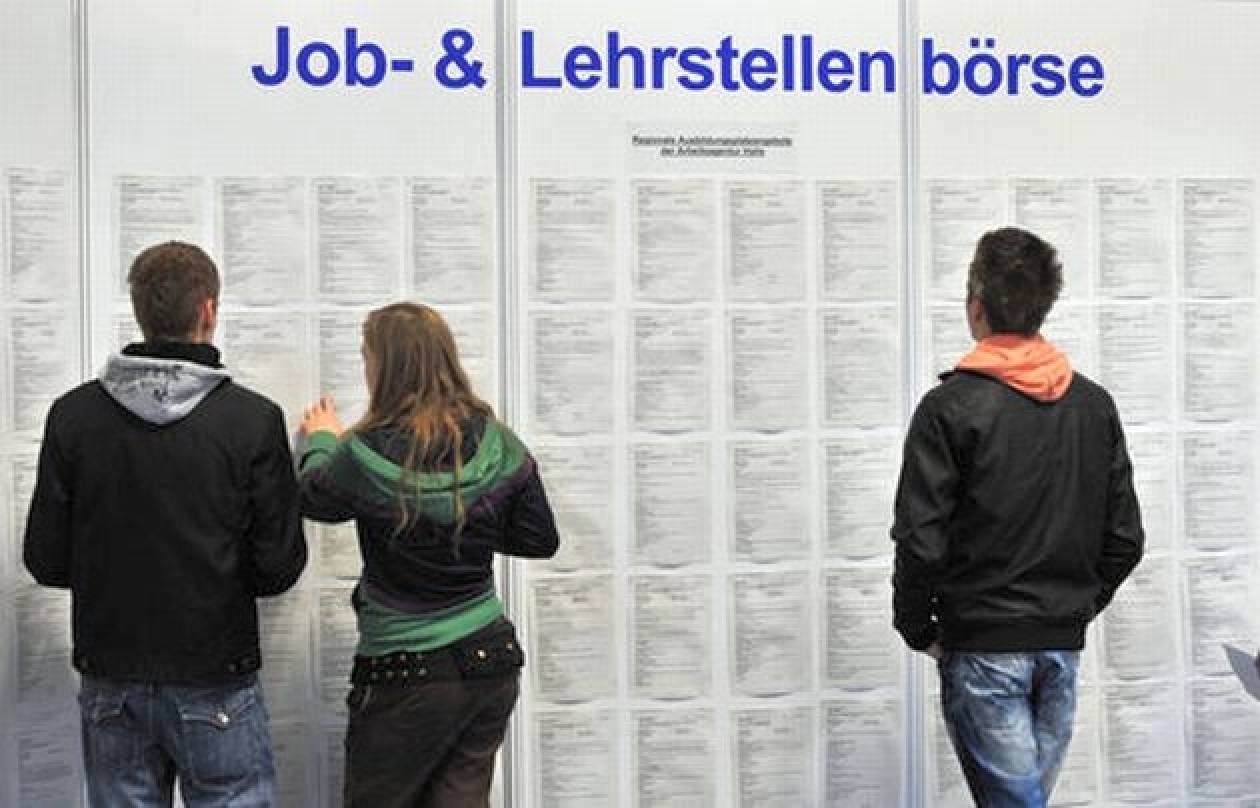 Από άνεργοι στην Ελλάδα, μετανάστες στο Βερολίνο