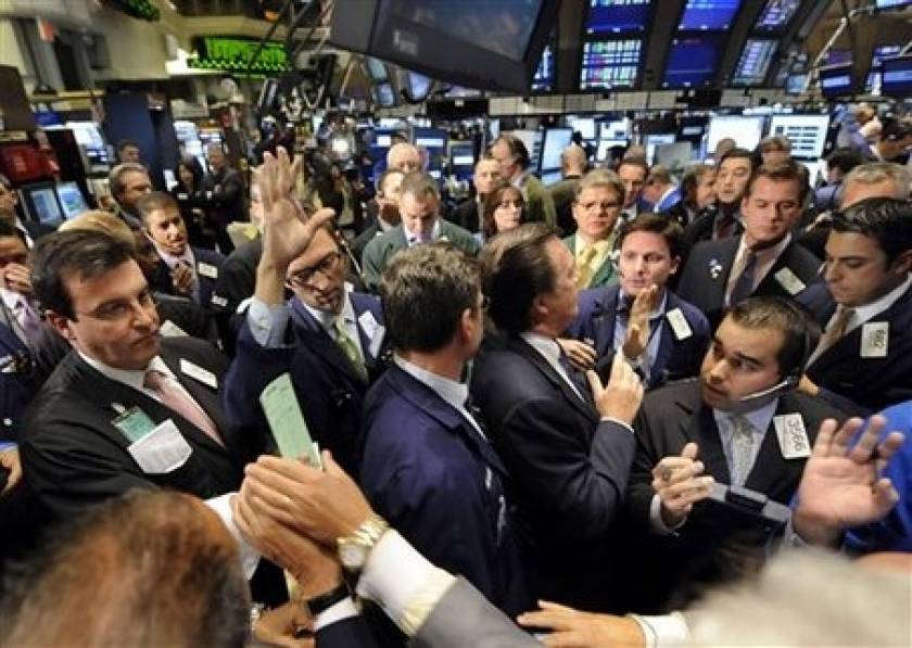 Ξεκίνημα της εβδομάδας με μικτές τάσεις στη Wall Street
