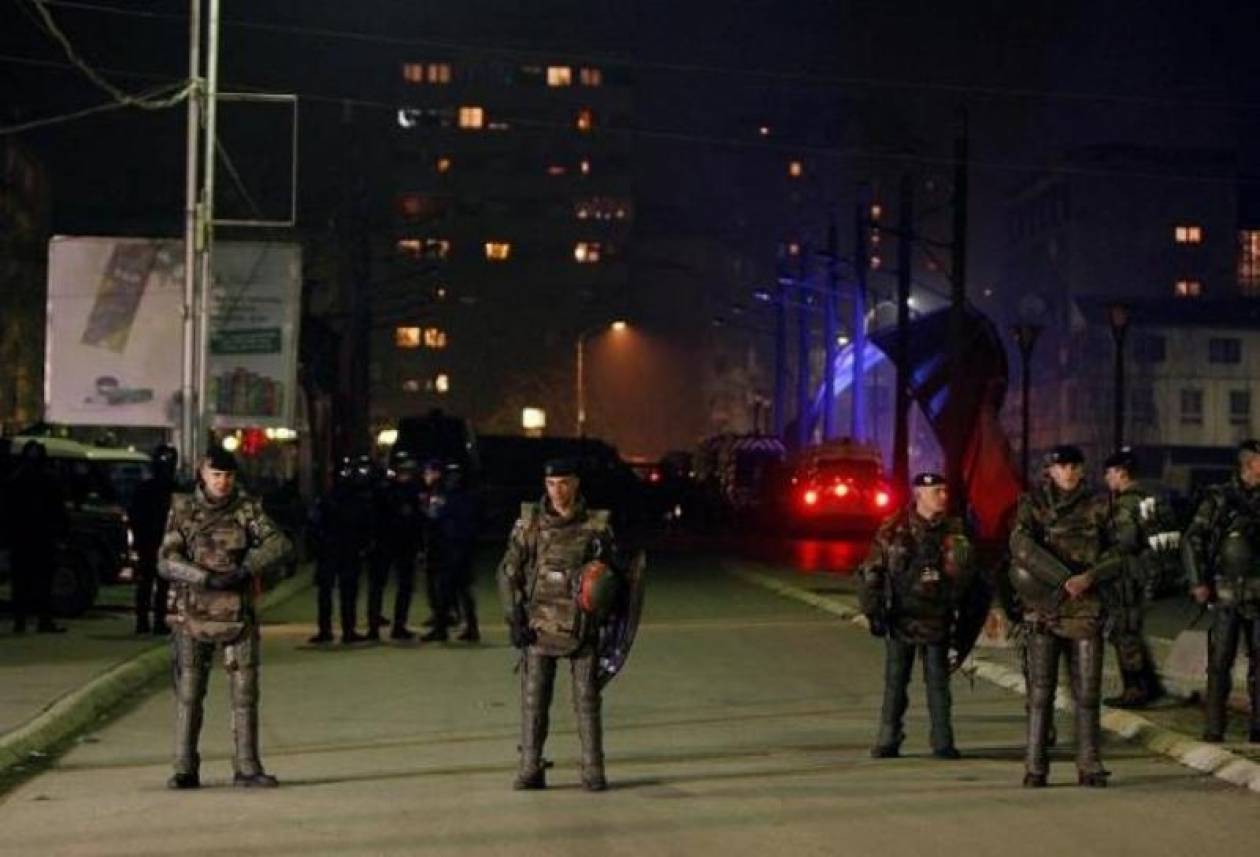 Βόμβα μολότοφ στην πρεσβεία των Σκοπίων στο Κόσοβο