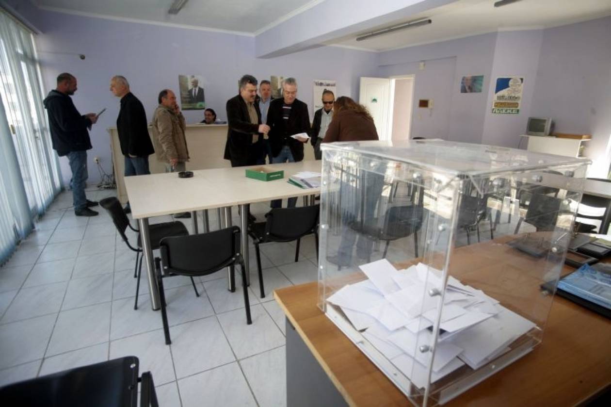 Μικροένταση σε εκλογικό κέντρο του ΠΑΣΟΚ στα Βριλήσσια