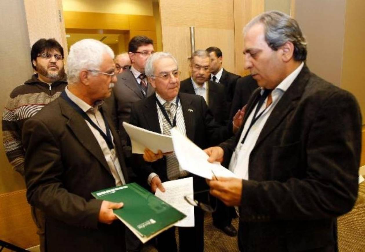 Το Εθνικό Συριακό Συμβούλιο «επίσημος αντιπρόσωπος» των Σύρων