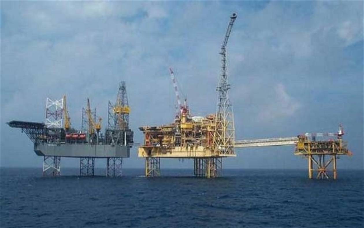 Μεγάλη η διαρροή πετρελαίου της Total στη θάλασσα