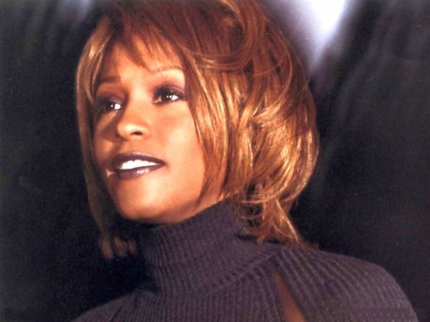 Το τηλεφώνημα στις πρώτες βοήθειες για το θάνατο της Whitney Houston