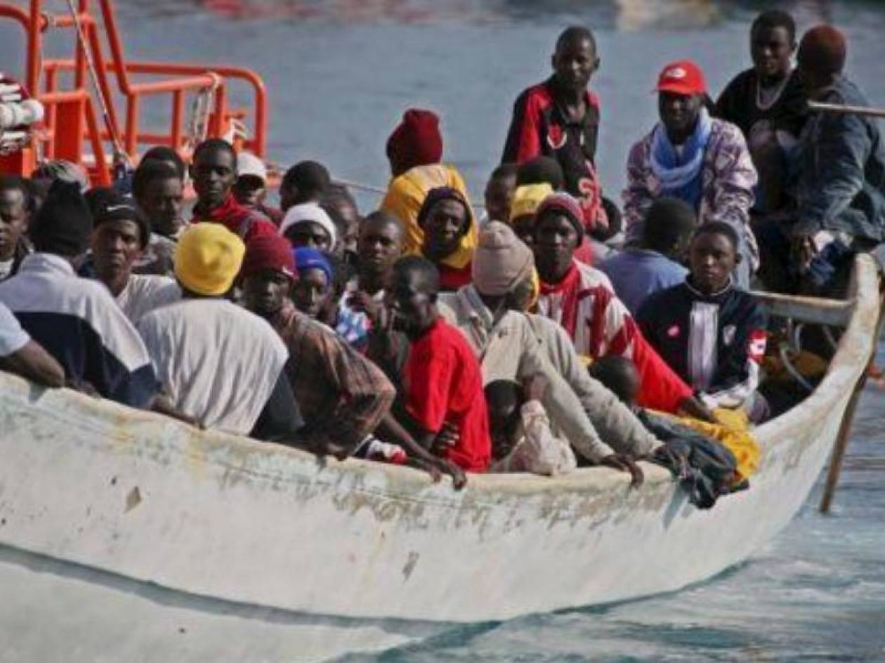 Πάνω από 100 λαθρομετανάστες σε σκάφος νότια της Ελαφονήσου