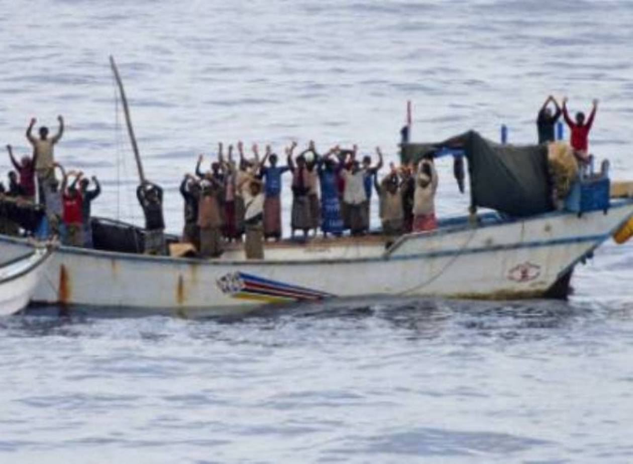 Δουλέμποροι «πέταξαν» μετανάστες στη θάλασσα