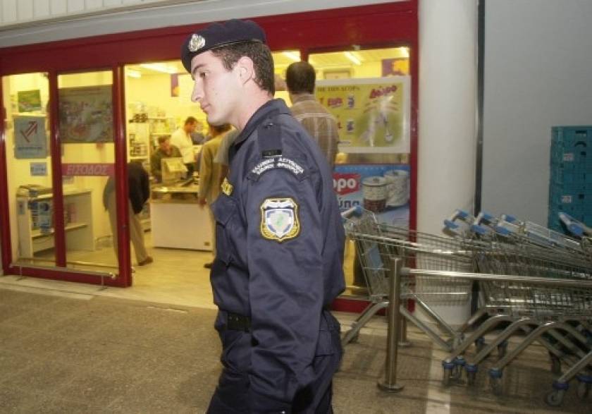 Ένοπλη ληστεία σε σούπερ μάρκετ στο Ηράκλειο Αττικής