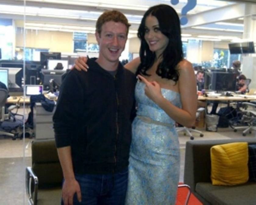 Ο Mark Zuckerberg στο νέο video clip της Katy Perry!