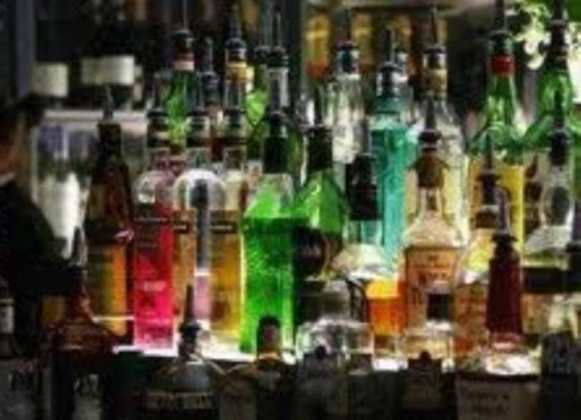 Μετέφεραν παράνομα 6.500 φιάλες ποτού στις Σέρρες!